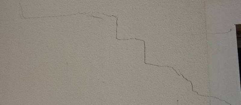 fissure visible sur façade